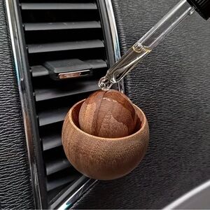 Diffuser Wooden Aroma, Rotating Design for Car & Home Gift Air NEW!
